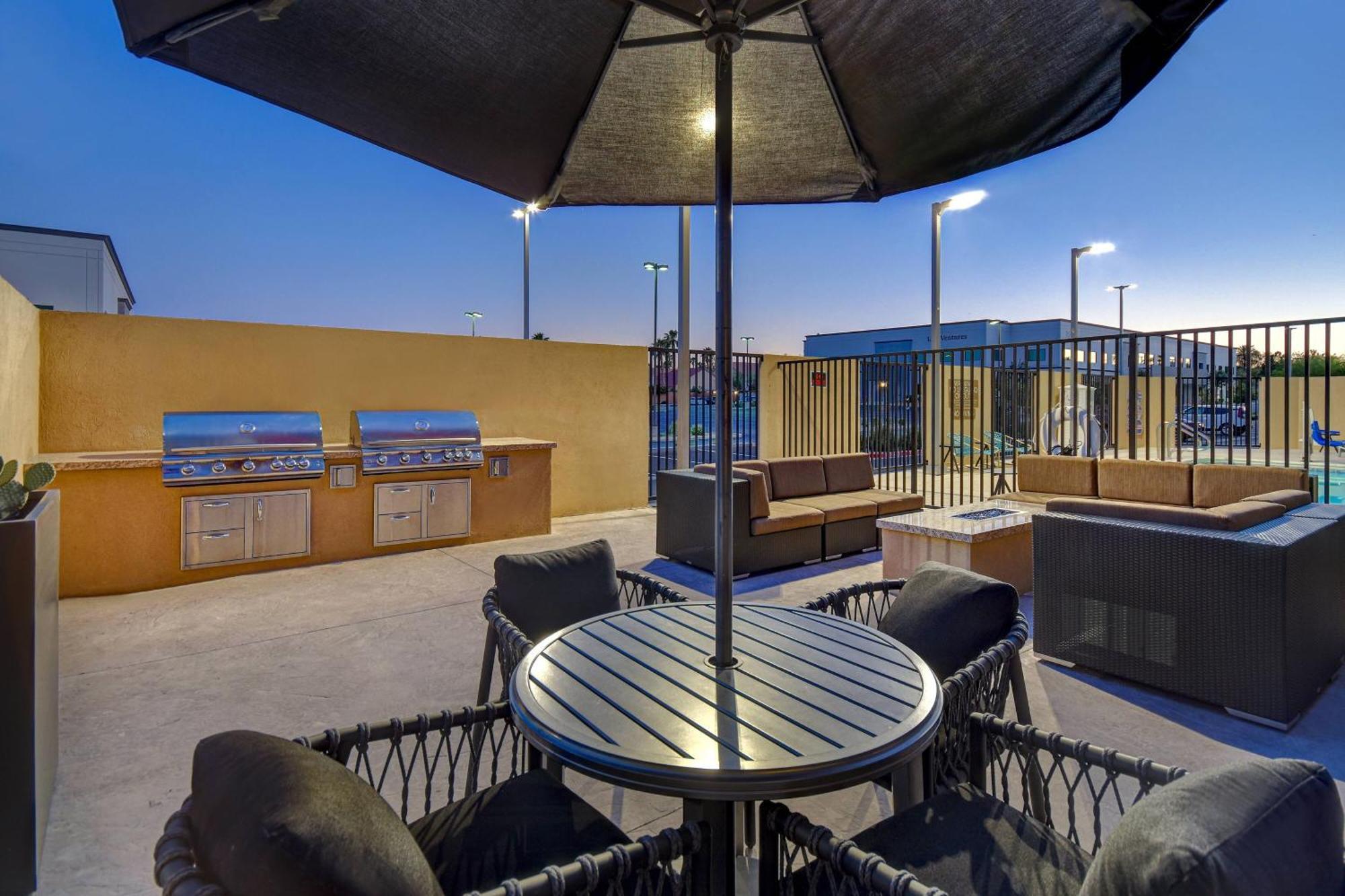 Fairfield Inn & Suites Las Vegas Airport South מראה חיצוני תמונה
